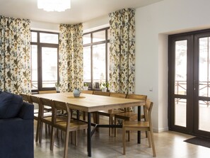 Premium bedding, down duvets, free WiFi - Fazenda U Mihalyicha (Talgar)