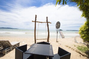 Plage, sable blanc, bar de plage