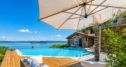 Paradis Relais Infinity Pool Lake View, Belgirate, Italy
