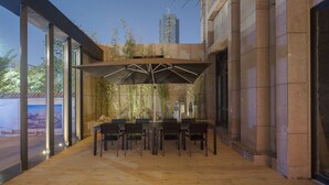 Outdoor dining - Qianna Hotel Xinxiang (Xinxiang)