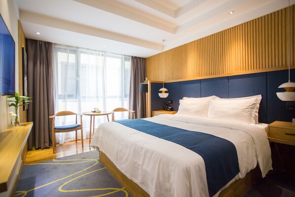 Habitación doble | Cortinas blackout, wifi gratis y ropa de cama 