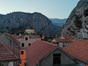 Exterior - House Olmissum in old town of Omiš (Omiš)