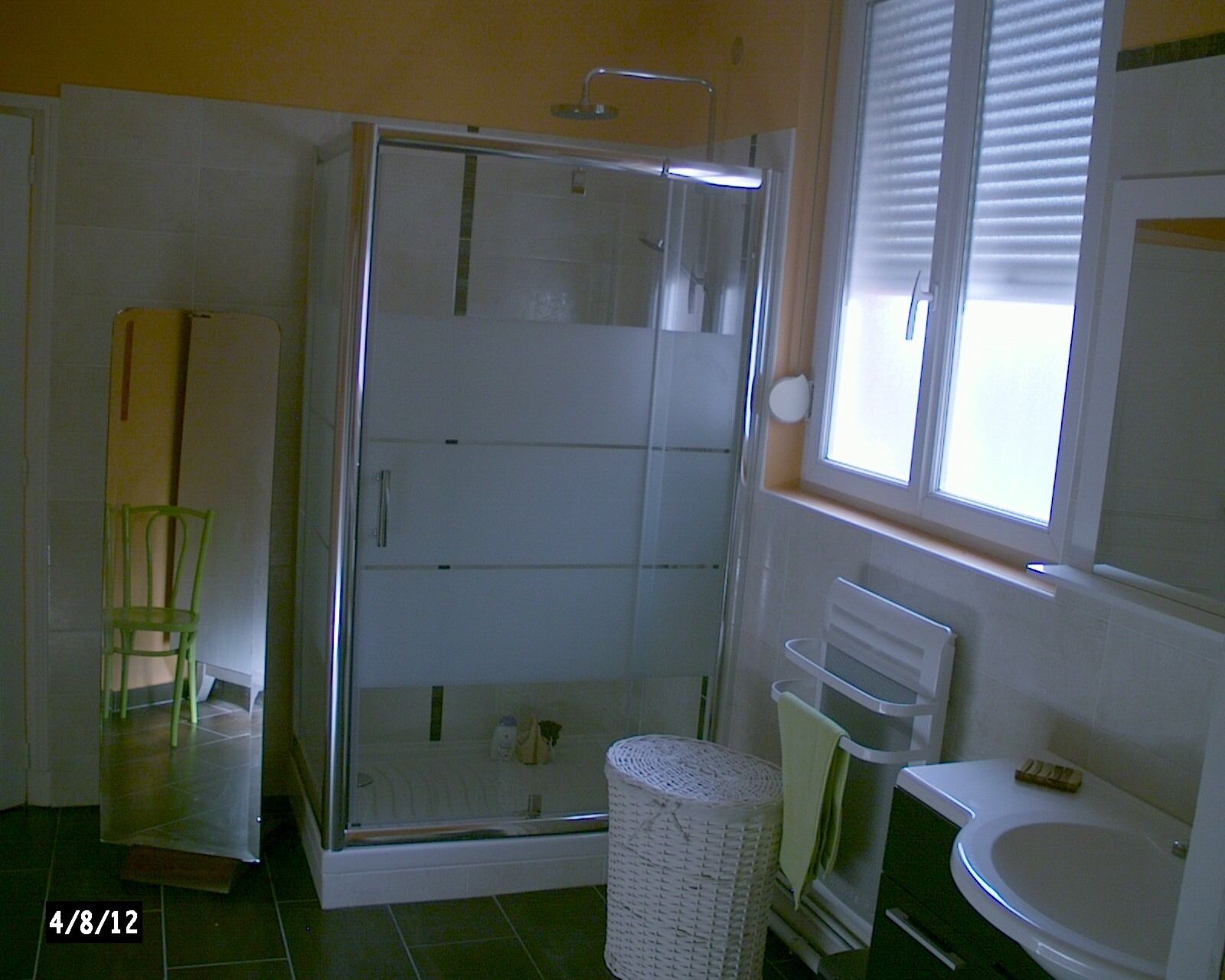 cottage in the city center 5 minutes from the train station