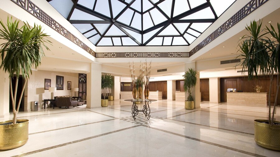 Eagle's Paradise Beach Resort Abu Soma