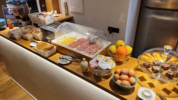 Petit déjeuner continental compris tous les jours