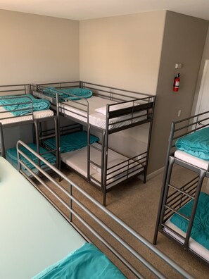 Room - DC Crashpad - Hostel (Daly City)