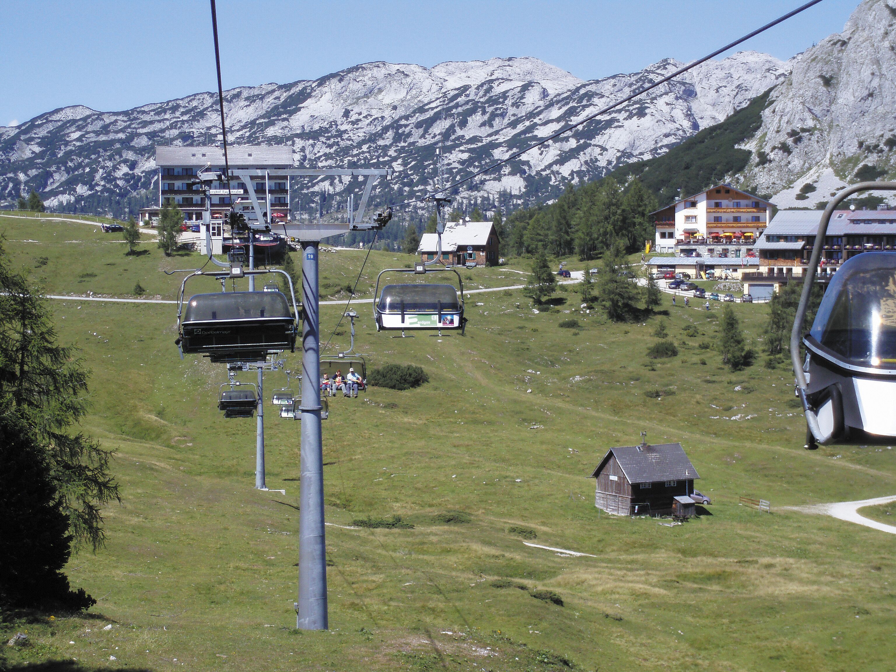 مكان جذب سياحي