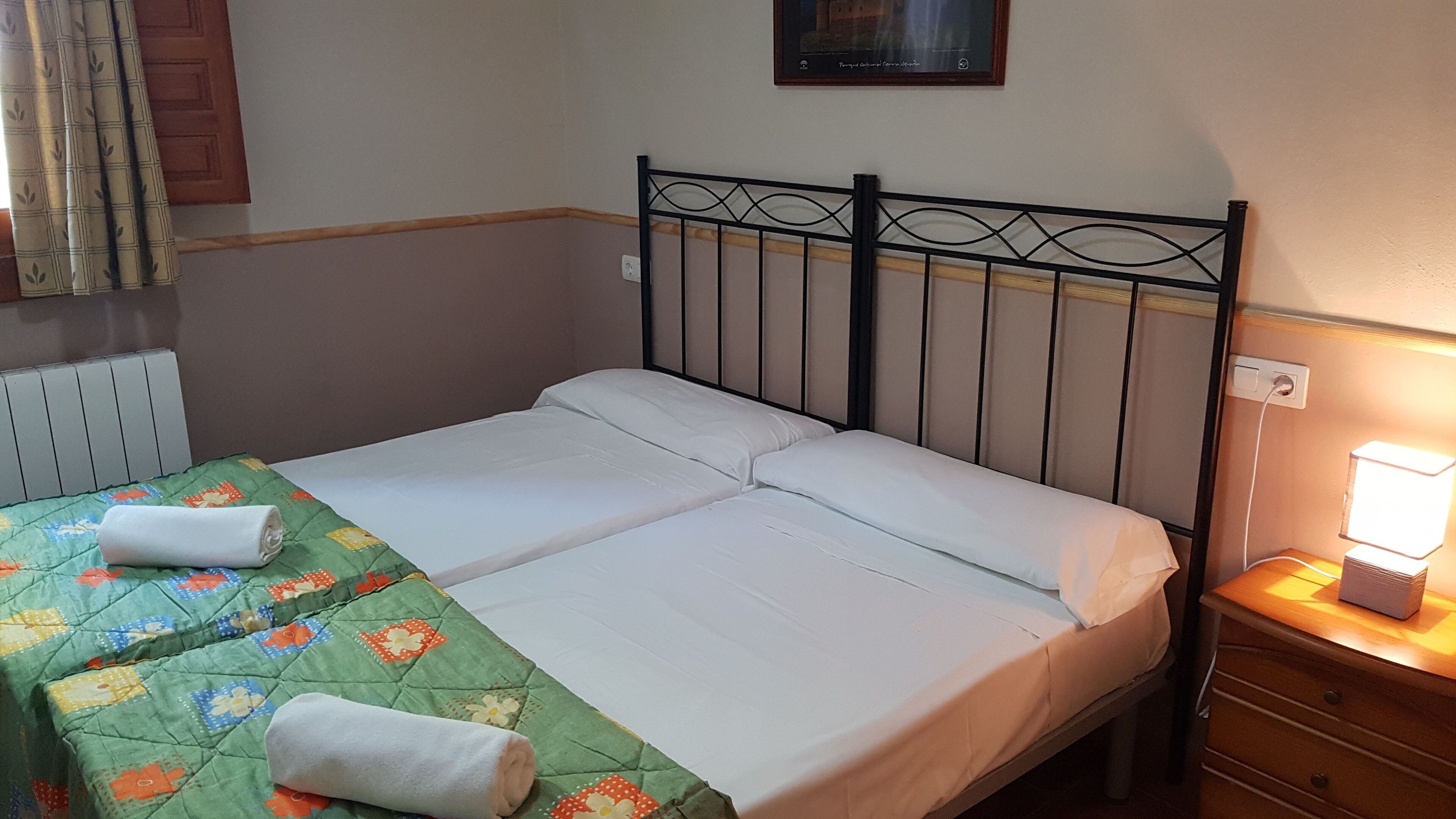 單棟小屋 (4 adults) | 床單