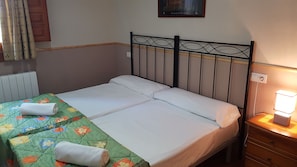 Bungalow (4 adults)