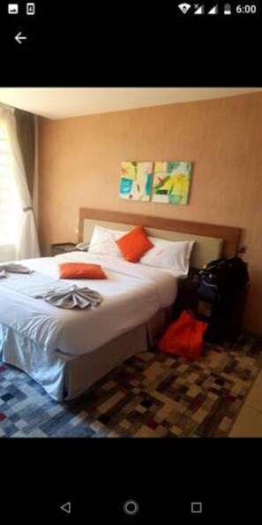 Superior-Doppelzimmer | Individuell dekoriert, individuell eingerichtet, Schreibtisch