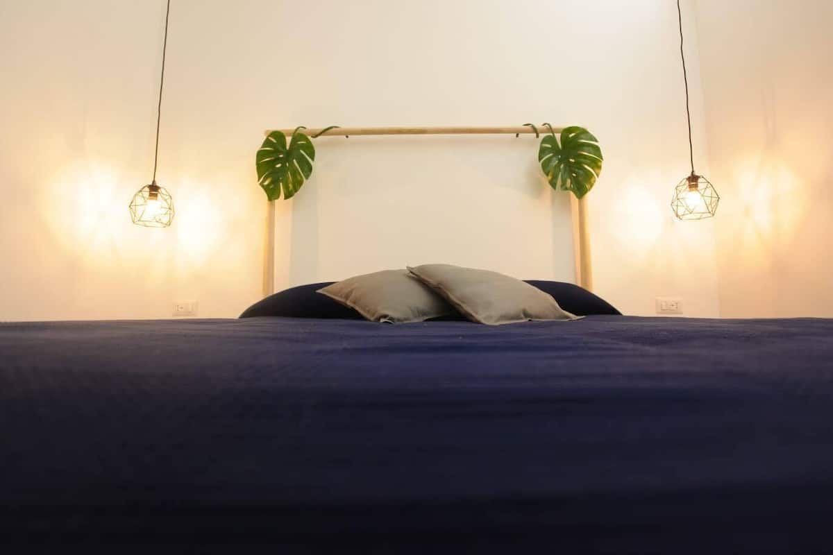 Double Room, Balcony, City View | Soundproofing, free WiFi, bed sheets