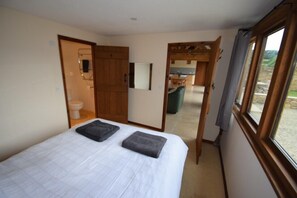 Apartment, 2 Bedrooms (The Fold) | 2 bedrooms, iron/ironing board, free WiFi - The Drey & The Fold (Cheltenham)