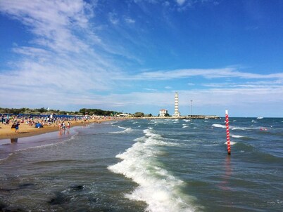 FLAT SIX - Your vacation 100m from the sea