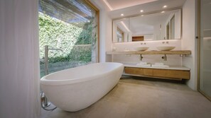 1 bedroom, premium bedding, down duvets, memory-foam beds