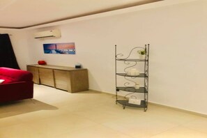 City Apartment | Living area - Residence loving T4 (Abidjan)