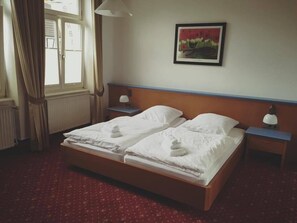Hypo-allergenic bedding, iron/ironing board
