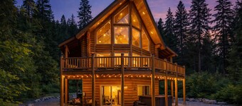 Hundevenlig hytte m / boblebad og kort køretur til søen, skiløb, Leavenworth