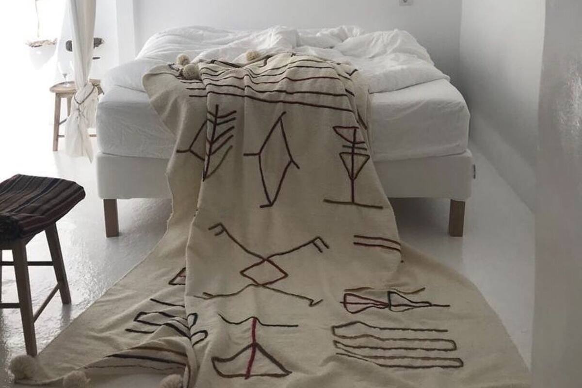 Premium bedding, down duvets, Select Comfort beds