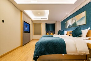 Family Suite | Desk, free WiFi - Katie Eastman Hotel (Xi'an)