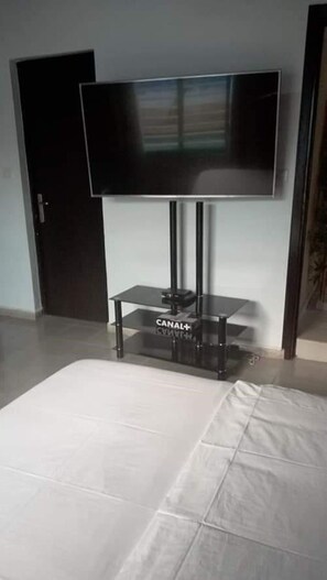 Luxury Villa, 4 Bedrooms