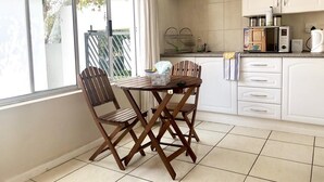 Studio (Mike's) | Private kitchen