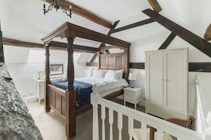 Standard Suite, 1 Double Bed | Individually decorated, individually furnished, iron/ironing board - OYO Blenheim House (Derby)