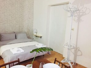 Apartment - My little house on Kostava (Tbilisi)