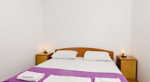 Apartment, 5 Bedrooms, Terrace