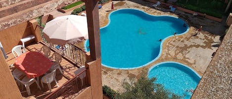 Udendørs pool