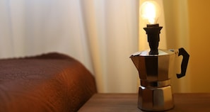 Doppelzimmer, eigenes Bad (Robusta) | Minibar, individuell dekoriert, individuell eingerichtet, Schreibtisch
