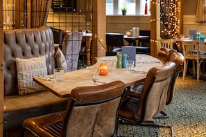 Restaurant - The Devonshire Arms Baslow (Bakewell)