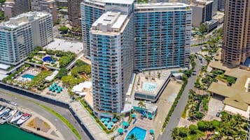 Condo, 1 phòng ngủ | Ngoại thất