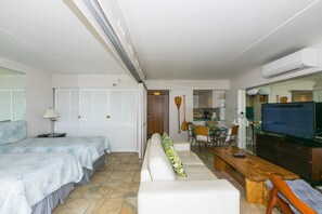 Condo, 1 Bedroom | 1 bedroom, free WiFi - Spacious One Bedroom Harbor View Condos at Ilikai Marina With Private Balcony (Honolulu)