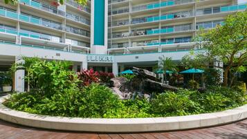 Condo, 1 Bedroom | Exterior detail