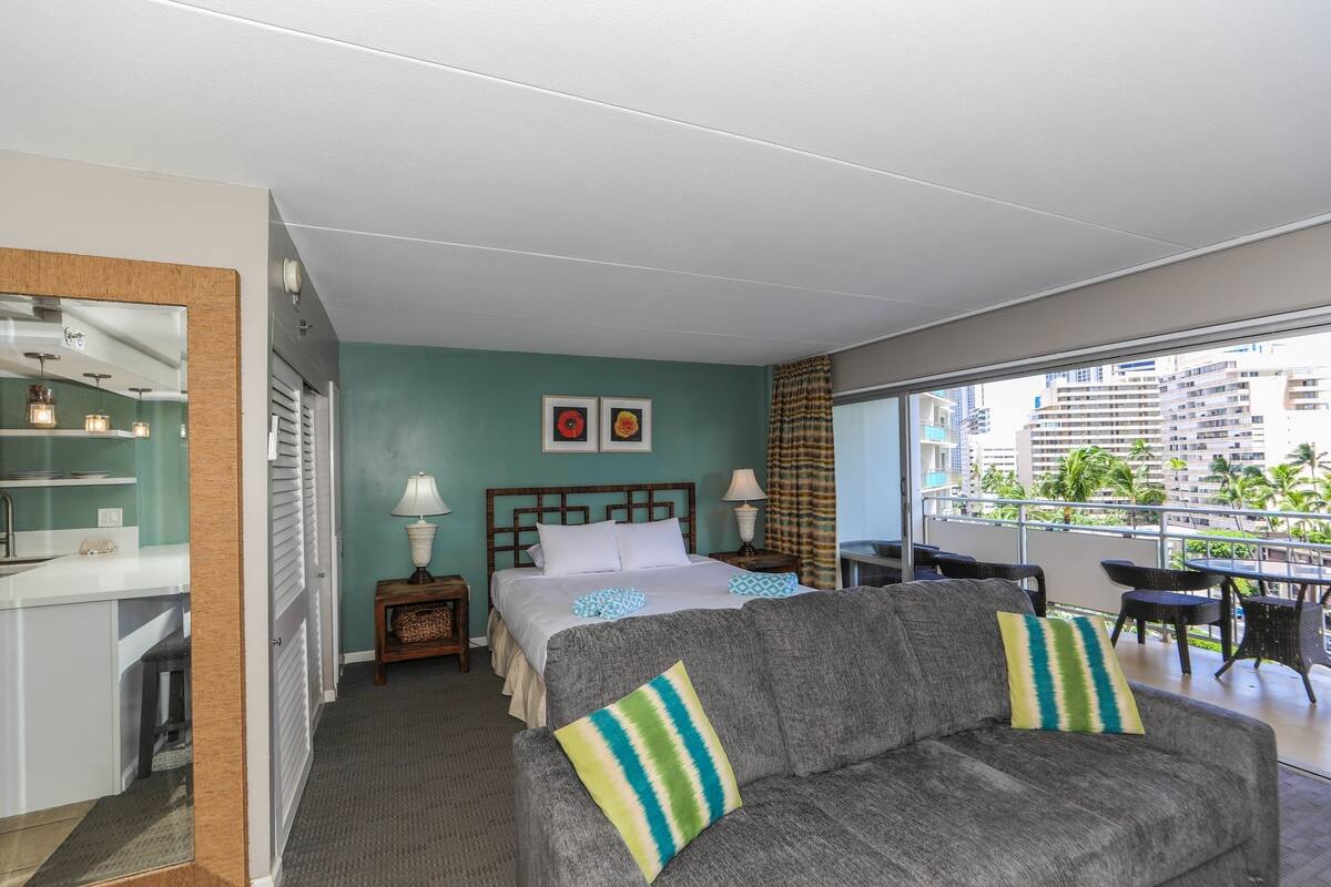 Condo, 1 Bedroom | Interior