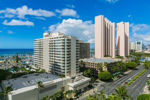 Condo, 2 Bedrooms | Exterior - Two Bedroom Discovery Bay High Rise Condos with Lanai & Gorgeous Views (Honolulu)