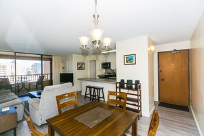 Apartment, 1 Schlafzimmer | Speisen