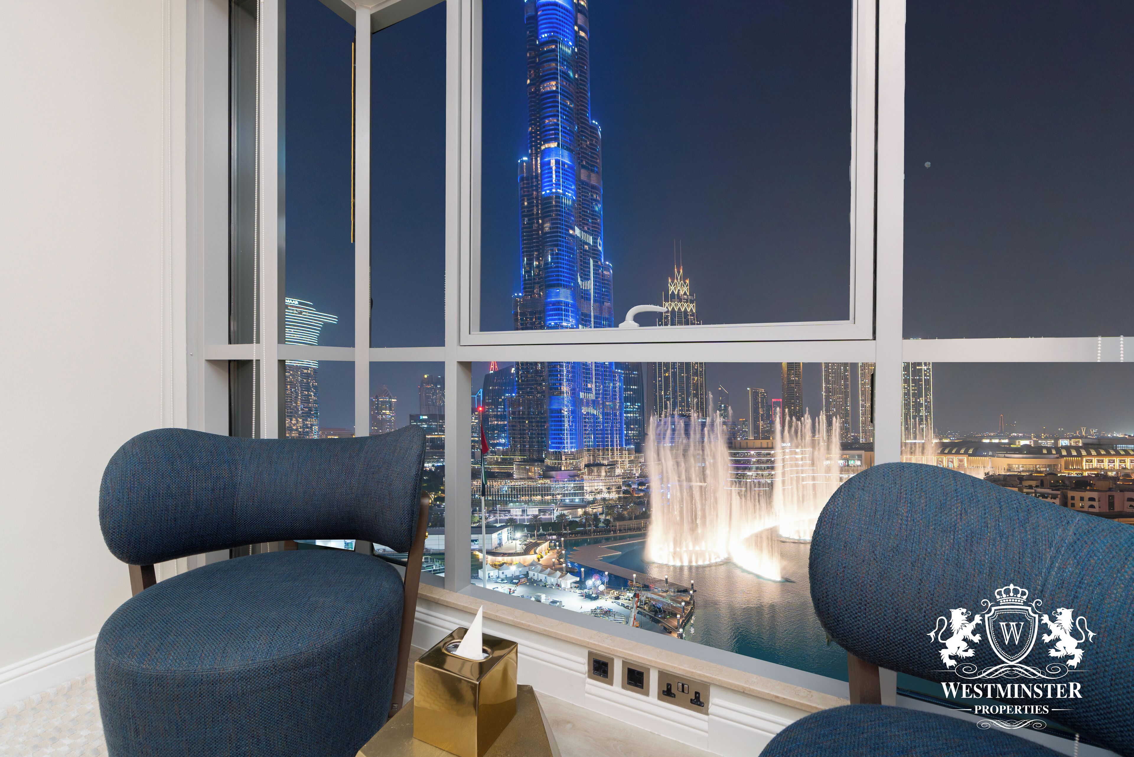 Three bedroom with Full Burj Khalifa and fountain view - Natasha Rox Design | Kameruitzicht