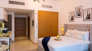 Estudi | 1 dormitori, caixa forta a l'habitació i escriptori