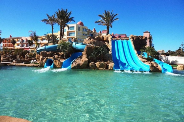 Indoor pool, outdoor pool, sun loungers