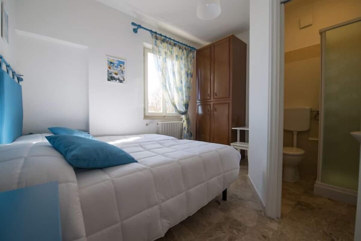 Apartment, 3 Bedrooms | Free WiFi, bed sheets