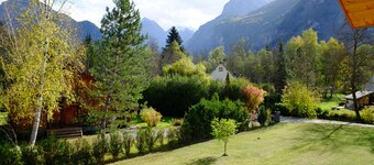 NY: Individuel træhytte til 12 personer i Bourg d'Oisans / Alpe d'Huez