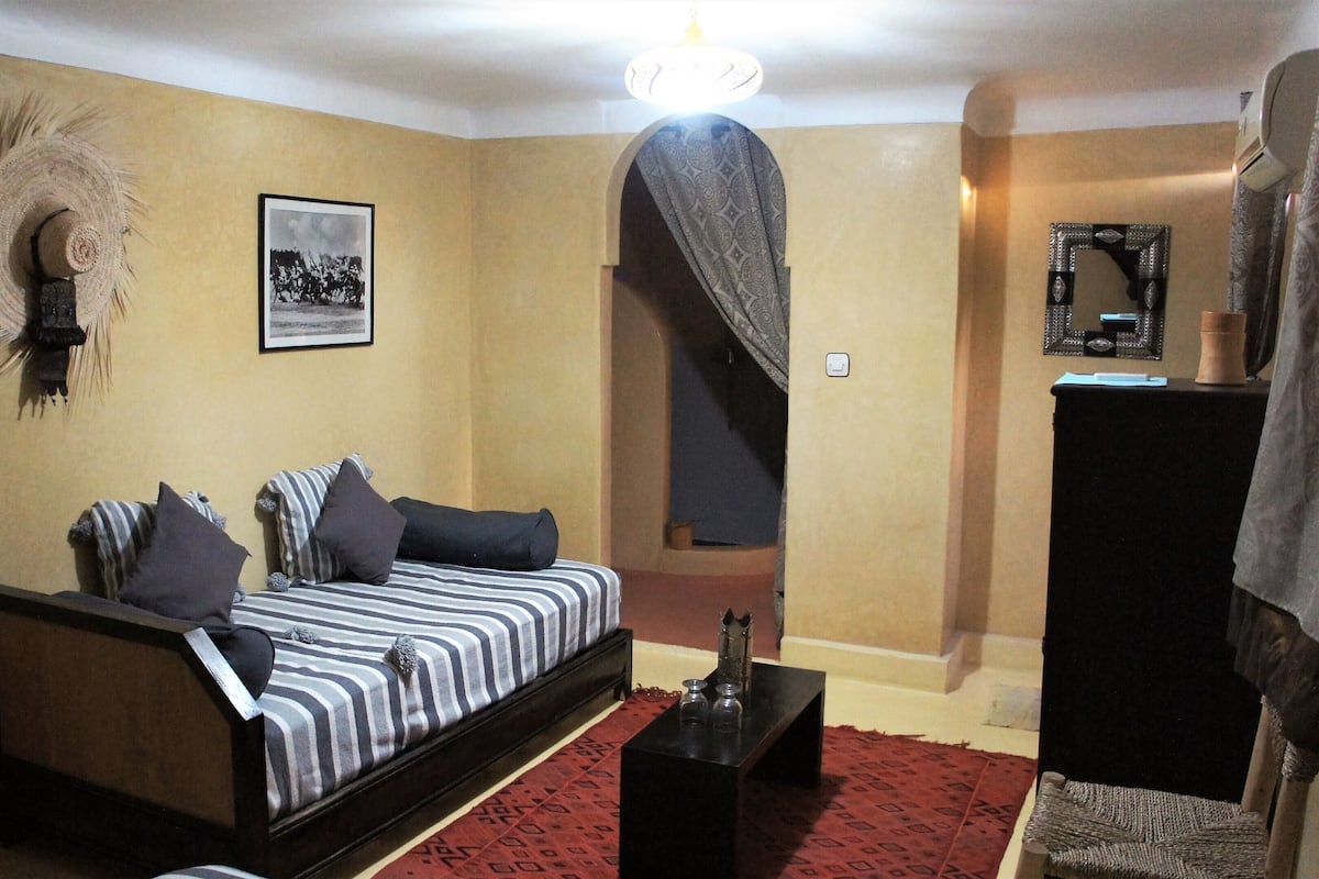 Traditional Room