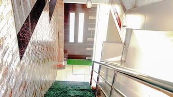 Entrada al alojamiento