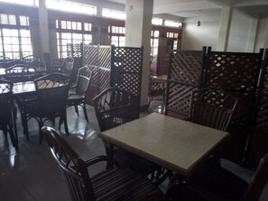 Café da manhã continental grátis todos os dias