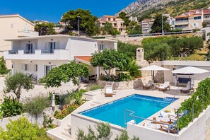A heated pool - Villa Dasianda - only 90 m from the beach, private 30msq heated pool (Stanici)