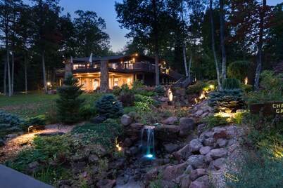 Luxurious Lake Superior Estate with Outdoor Hot Tub