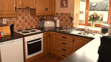 Comfort Villa, 2 Bedrooms | Private kitchen | Full-sized fridge, microwave, oven, stovetop