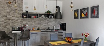 Apartment with independent entrance