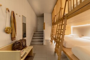 Cocoon 6 | Premium bedding, Select Comfort beds, soundproofing, free WiFi